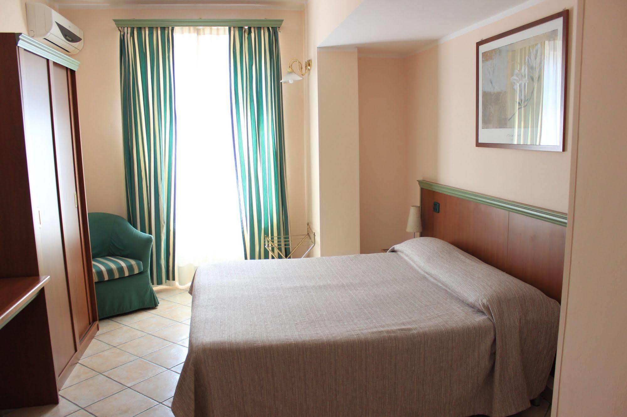 Villa Giglio Arsago Seprio Exterior photo